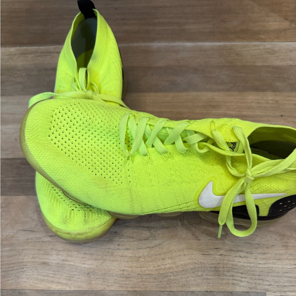 Nike Athletic Shoes in Neon Yellow and White